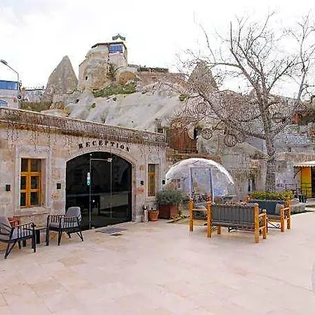 Hotel The Dorm Cave By Travellers