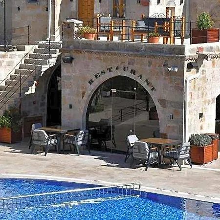 The Dorm Cave By Travellers Hotel 3*
