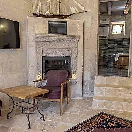 Hotel The Dorm Cave By Travellers 3*