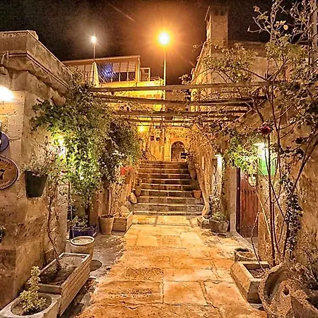 The Dorm Cave By Travellers 3* Goreme