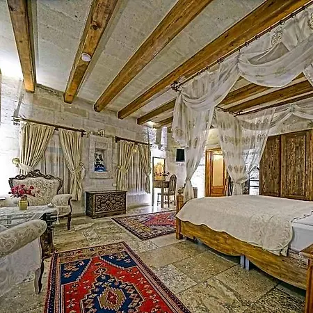 Hotel The Dorm Cave By Travellers